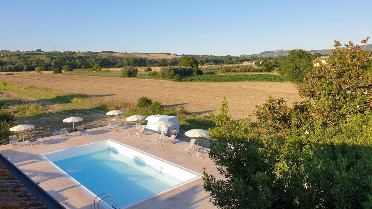B&B Gli Orti Collecorvino Exterior foto